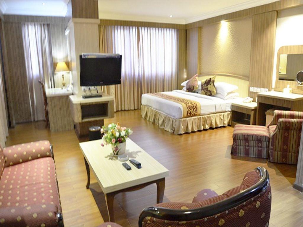 Formosa Hotel Batam Exterior foto